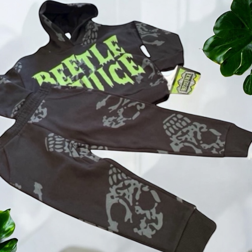 Boys 18 Month Beetlejuice Jogger Set